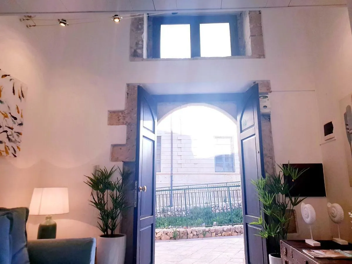 Holiday home Dimora Montalto,Indipendente Con Terrazzo Privato Villa Syracuse